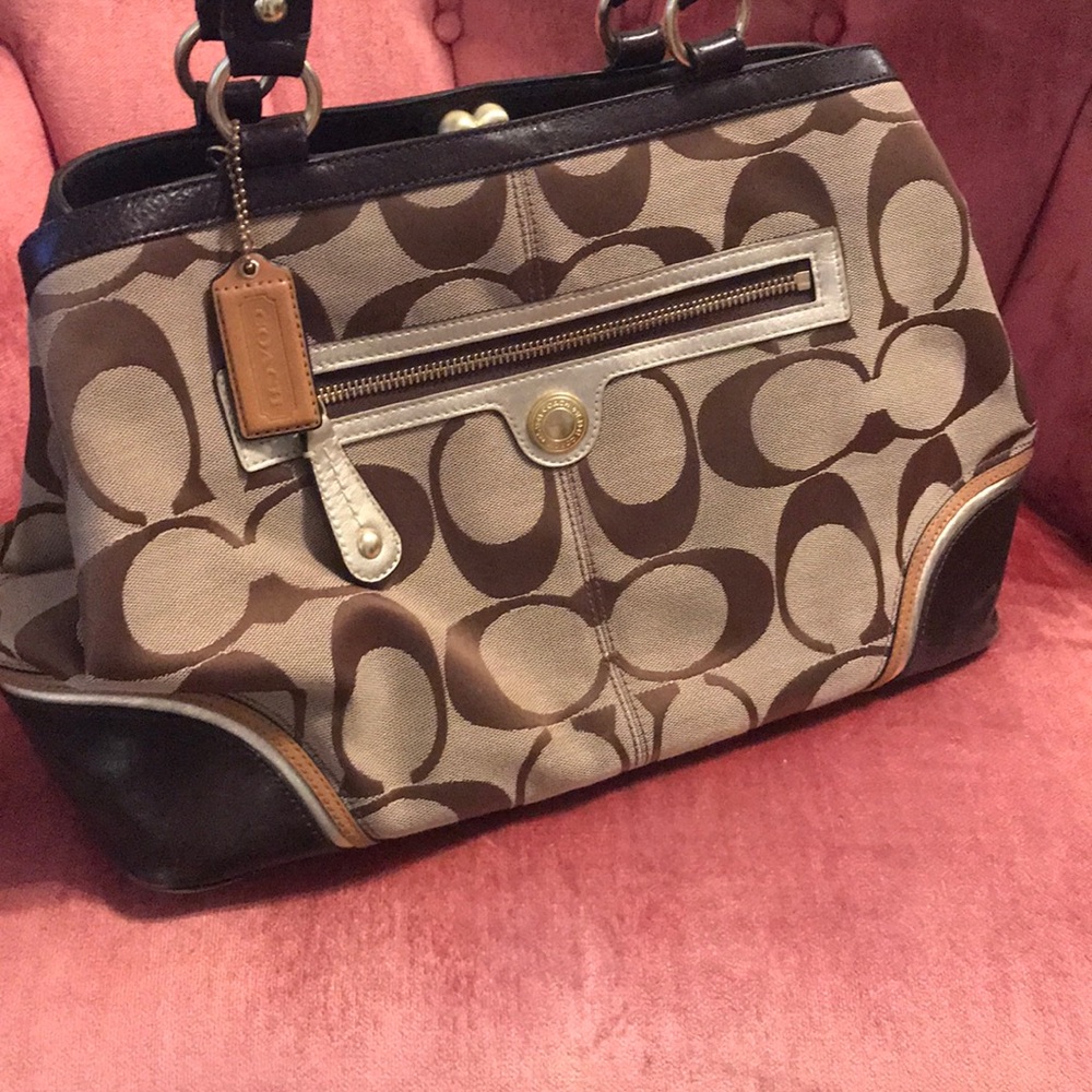Coach should bag